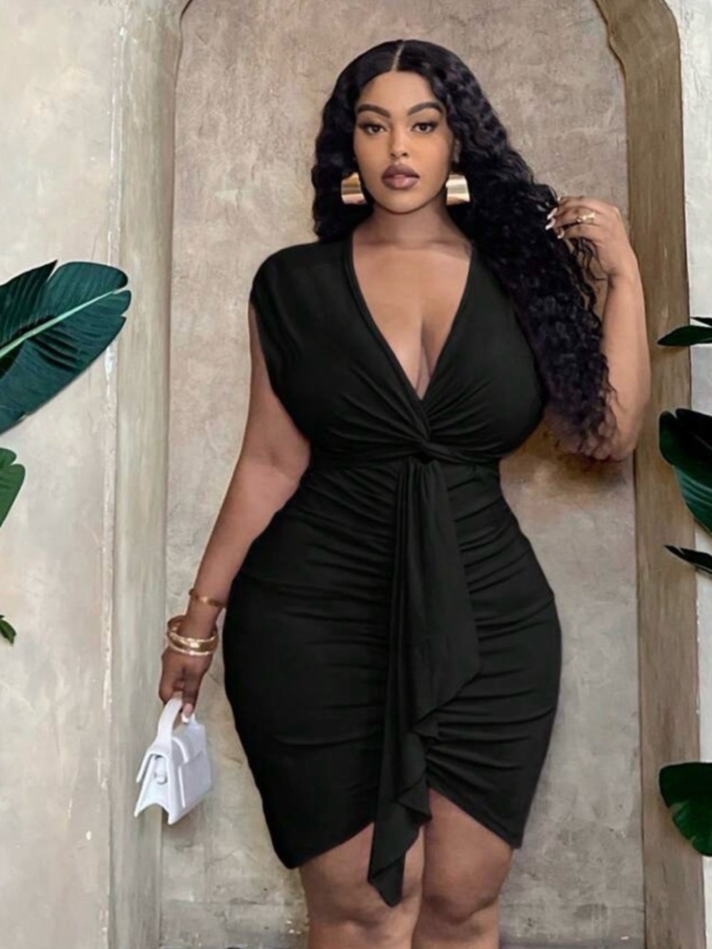 SHEIN Black Fitted Mini Dress With Chest Twist and Pleated Waist size 0XL or 12